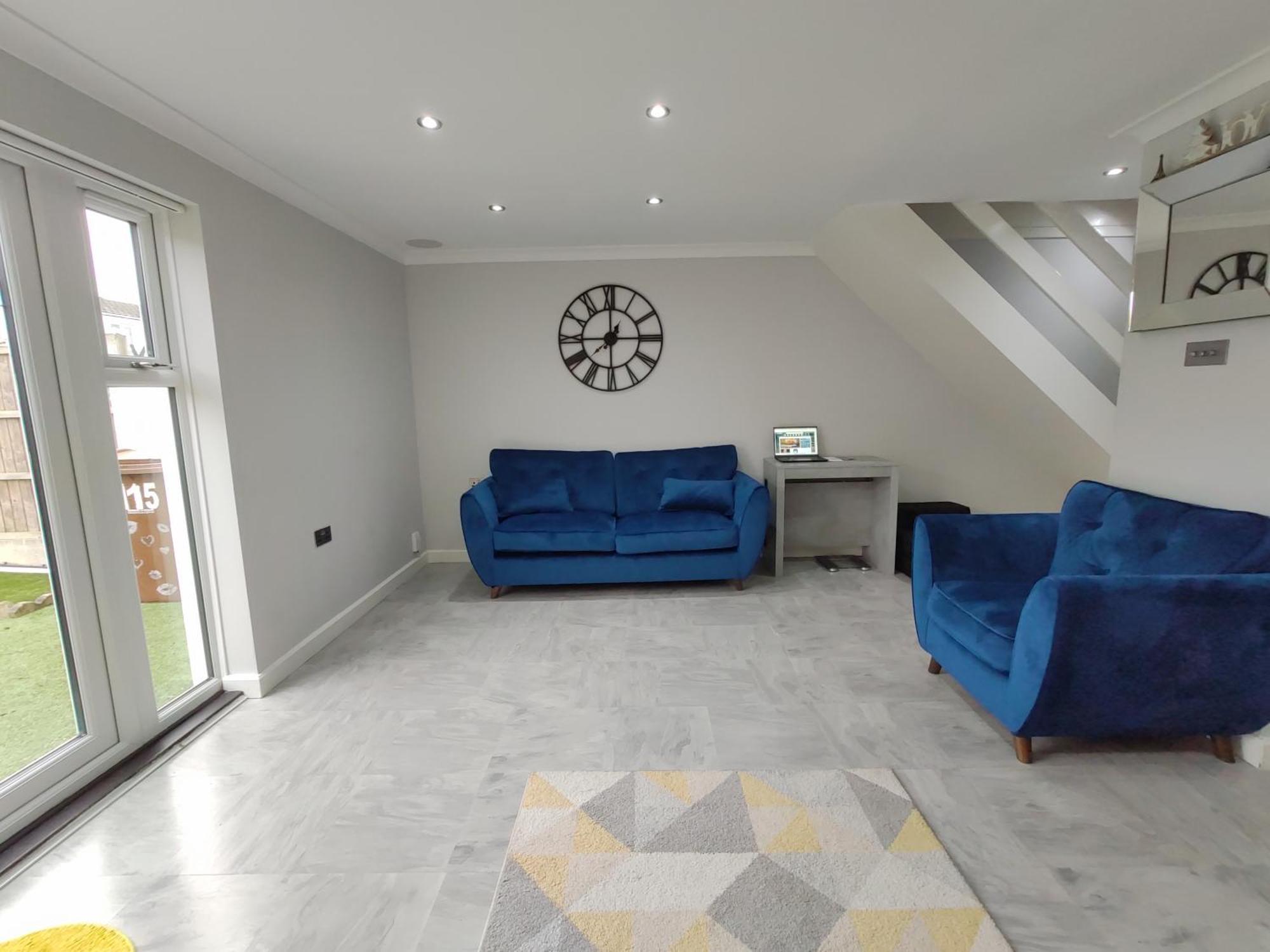 Elegant 3-Bedroom Home, Sleeps Up To 5 Guest. South Ockendon Buitenkant foto